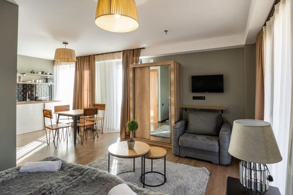 Super Stylish And Cozy 2 Bedroom 4Or6 People Apartment In Key Location In Marshall Gudauri Project Ski Resort Bagian luar foto