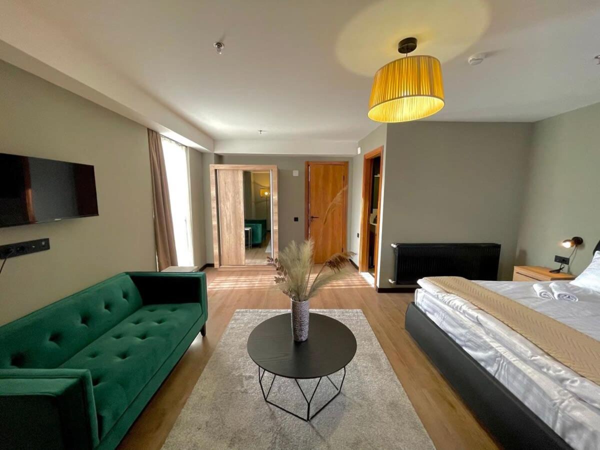 Super Stylish And Cozy 2 Bedroom 4Or6 People Apartment In Key Location In Marshall Gudauri Project Ski Resort Bagian luar foto