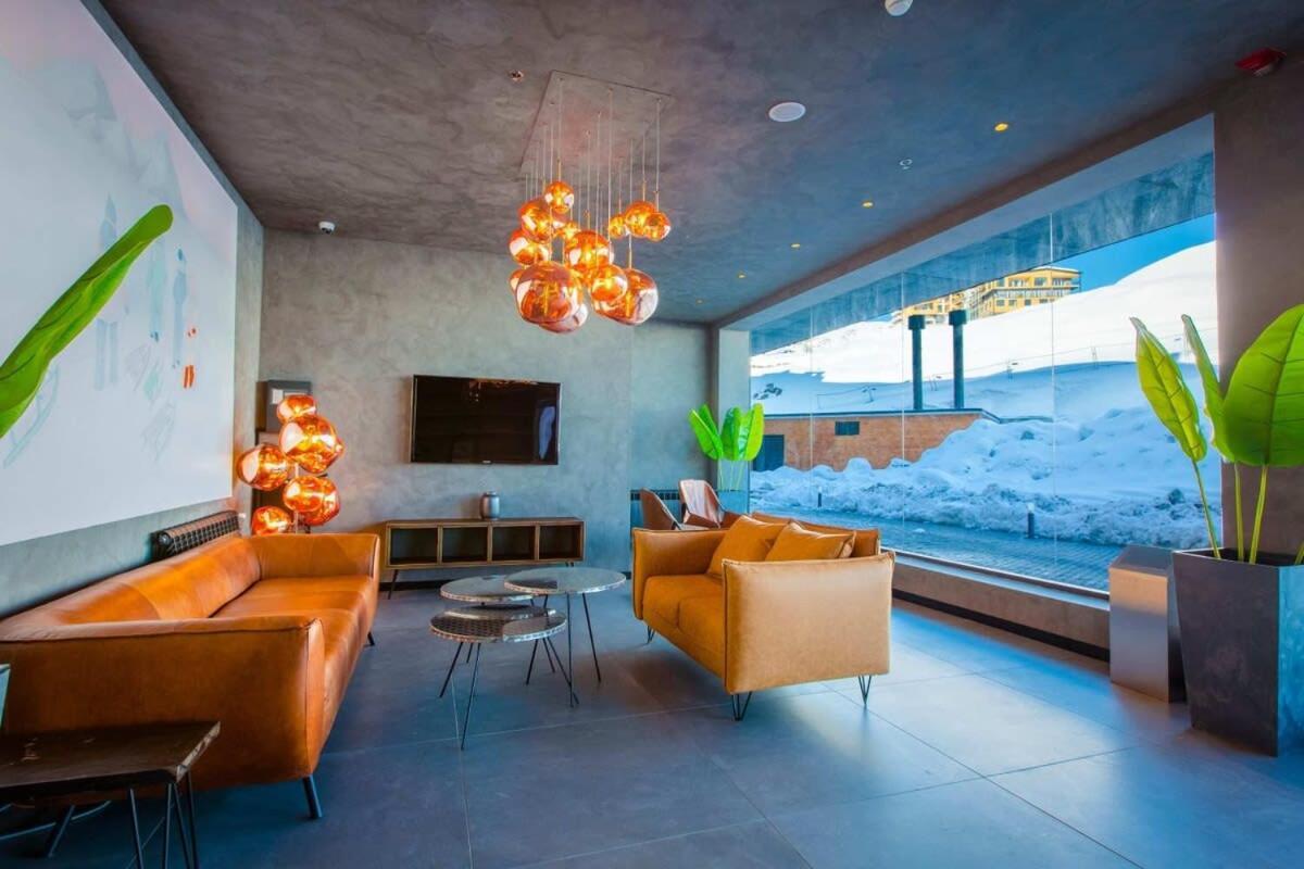 Super Stylish And Cozy 2 Bedroom 4Or6 People Apartment In Key Location In Marshall Gudauri Project Ski Resort Bagian luar foto