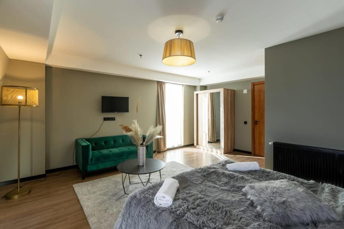 Super Stylish And Cozy 2 Bedroom 4Or6 People Apartment In Key Location In Marshall Gudauri Project Ski Resort Bagian luar foto